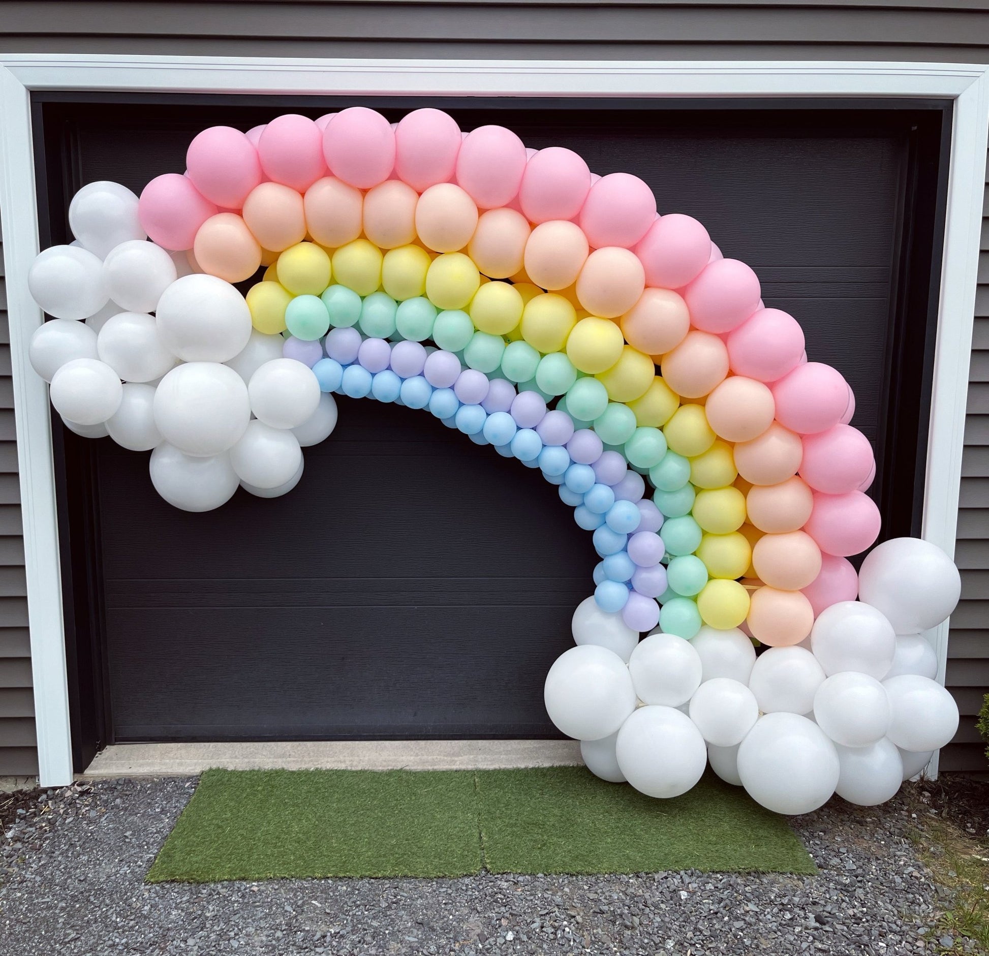 Arche de ballon ''Arc - en - ciel pastel'' - Boutique C'est la fête
